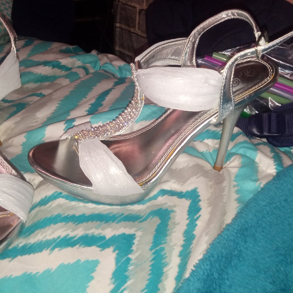 Women's silver bling heels